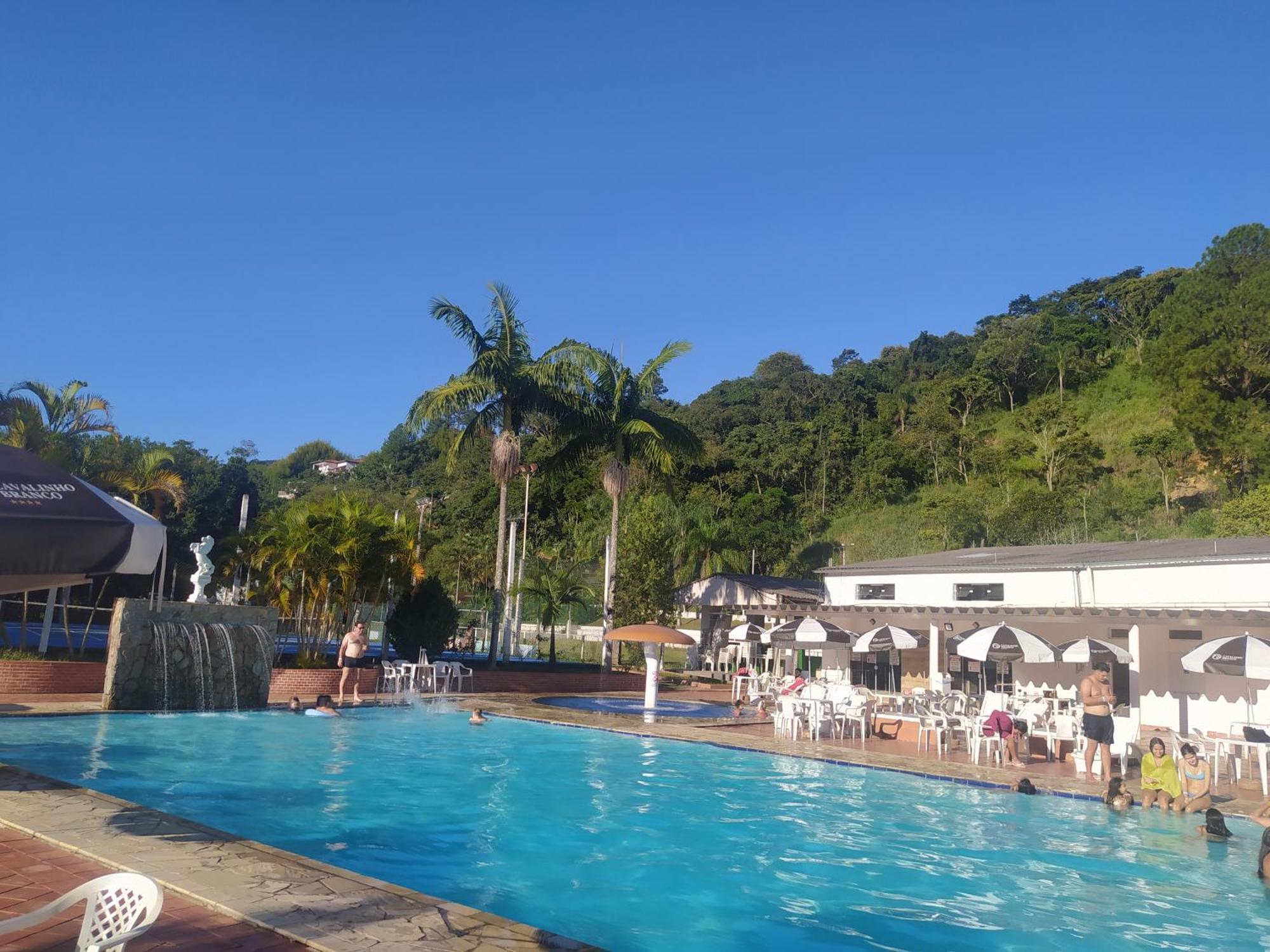 Cavalinho Branco Apartment